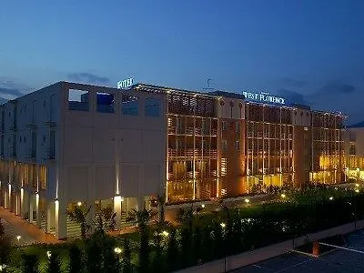 West Florence فندق كامبي بيسينسيو