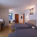 West Florence Hotel