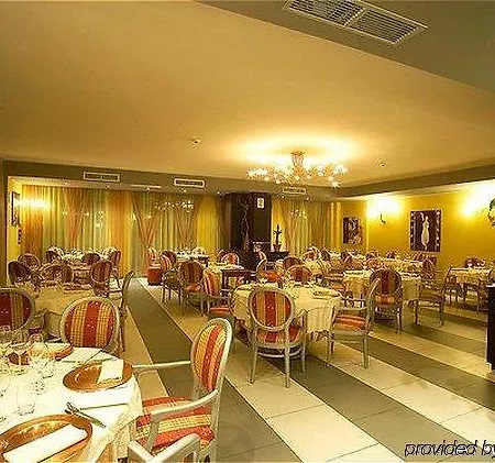 Hotel West Florence 4*